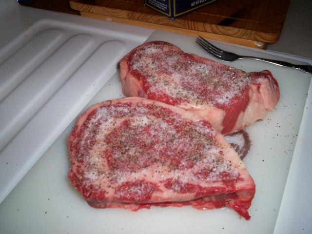 Name:  steak2-20-2015 007.jpg
Views: 142
Size:  39.8 KB