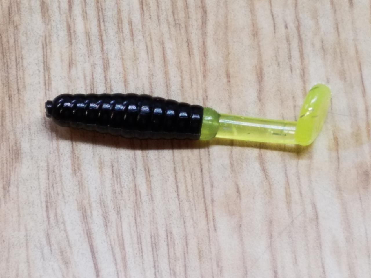 Name:  Black n Chartreuse Paddletail.jpg
Views: 410
Size:  96.5 KB
