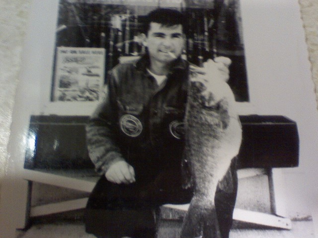 Name:  smallmouth- largest caught in MD that year.jpg
Views: 769
Size:  66.5 KB