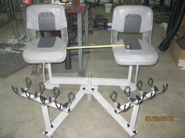Pedestal seat rod holders