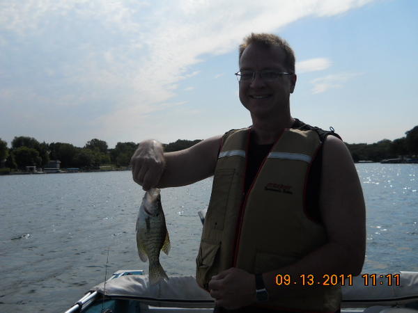 Name:  Fishing with Dave 9-13-11 002.jpg
Views: 174
Size:  28.0 KB
