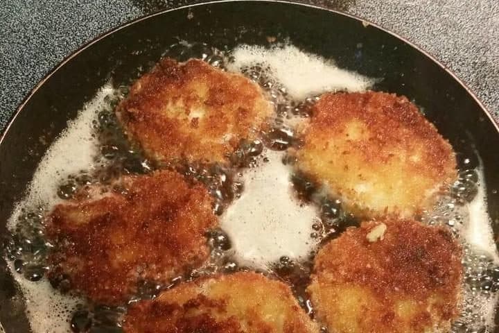 Read more about the article Crappie Cakes Anyone?